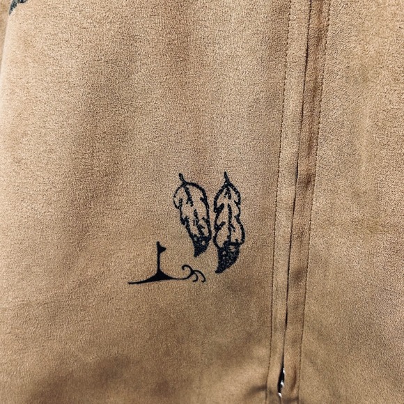 Chicos Southwestern Kokopelli Graphic Zip Up Shirt Jacket Tan Faux Suede size 0 - Picture 6 of 11